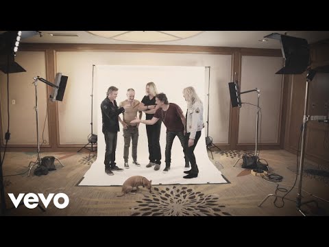 Youtube: Def Leppard - We All Need Christmas