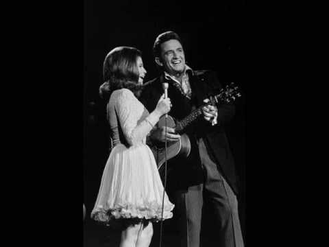 Youtube: Johnny Cash & June Carter - It Ain't Me, Babe