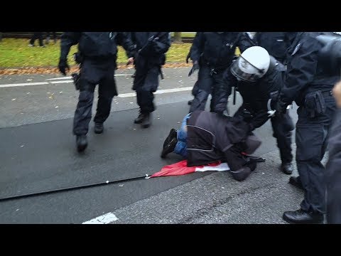 Youtube: 250 Neonazis treffen in Bielefeld auf 14.000 Gegendemonstrant*innen