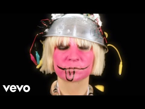 Youtube: Sia - Clap Your Hands (Video)