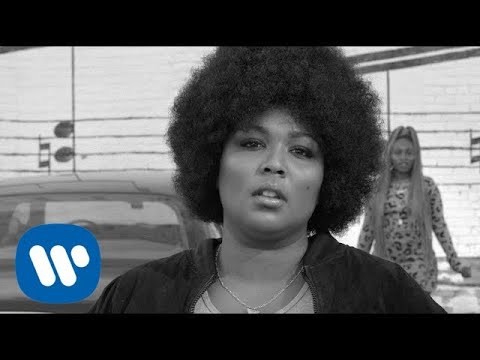 Youtube: Lizzo - Boys (Official Video)