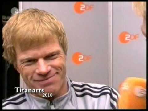 Youtube: Oliver Kahn - Lustige Interview Highlights