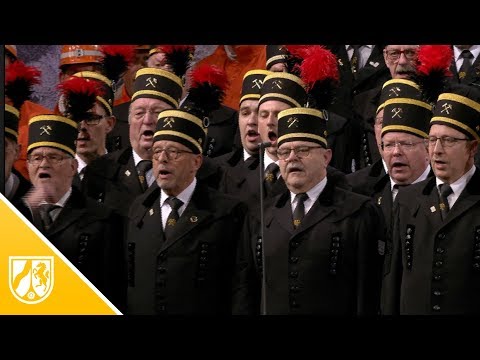 Youtube: Abschied von der Steinkohle: Bergmänner singen das Steigerlied