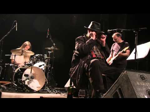 Youtube: Pere Ubu: Nacht des Gruselsoundmonsters Live at Szene Wien 15.02.2015