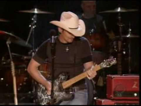 Youtube: Brad Paisley Folsom Prison blues