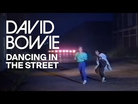 Youtube: David Bowie & Mick Jagger - Dancing In The Street (Official Video)