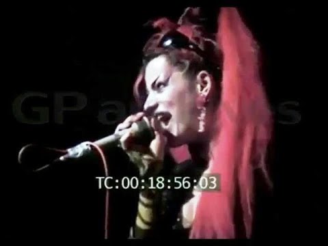 Youtube: NINA HAGEN "PANK" LIVE BERLIN 25/10/1984 (video)