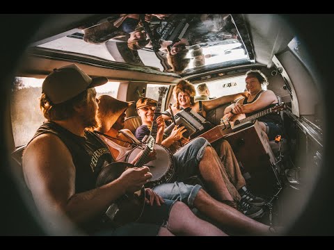 Youtube: Moneytalks - Steve'n'Seagulls (LIVE)