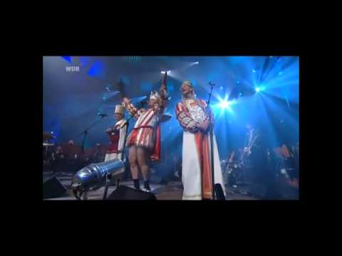 Youtube: Köbes Classics 2012 - Geboren für dieses Kleid