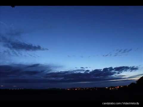 Youtube: Night time-lapse 03-04/07/14 ,Noctilucent clouds appear at around 3 mins