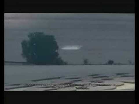 Youtube: ufo over crop circle southfield alton barns england 14.8.08