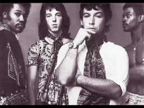 Youtube: Eric Burdon Band - Ring of Fire