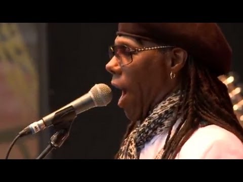 Youtube: Chic feat. Nile Rodgers - Le Freak - live at Eden Sessions 2013