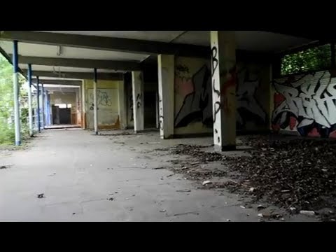 Youtube: LOST PLACES: Das alte Waldschwimmbad |  Deutschland  (Urban Exploration)