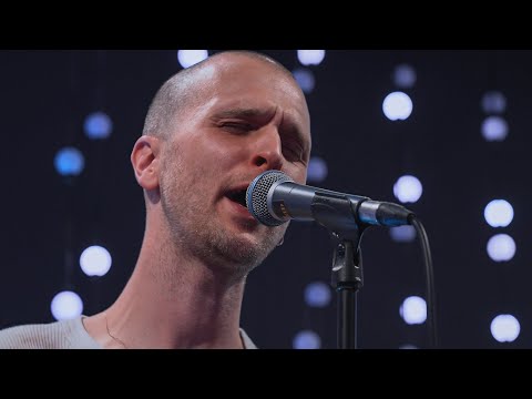 Youtube: JMSN - Sad Sack (Live on KEXP)