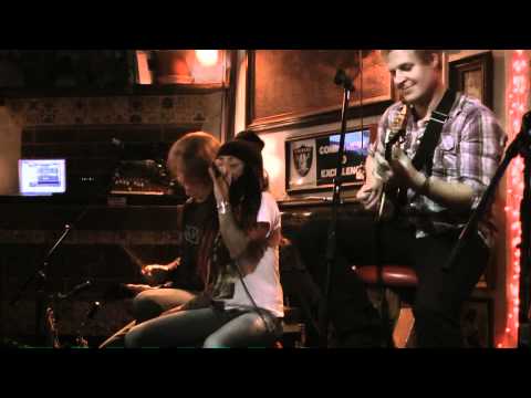 Youtube: Dilana - Whole Lotta Love (AWESOME Acoustic Version!!!) - Panchos 2-17-11