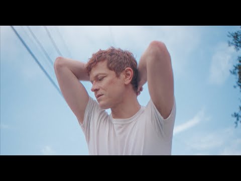 Youtube: Perfume Genius - "Me & Angel" (Official Music Video)