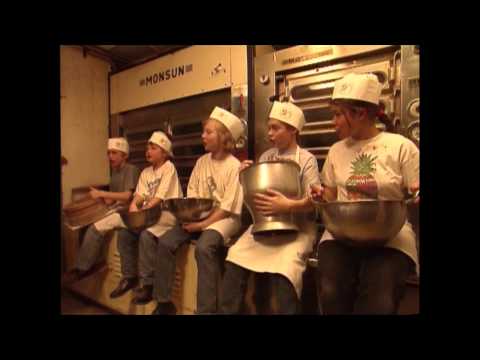 Youtube: Rolf Zuckowski | In der Weihnachtsbäckerei