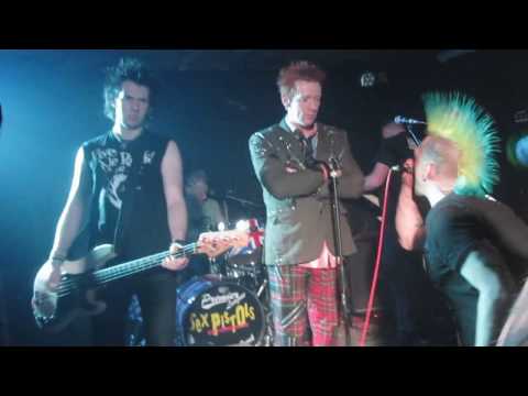 Youtube: SEX PISTOLS EXPERIENCE Flensburg Hafermarkt 07.04.2017