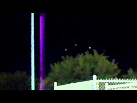 Youtube: ufos over northeast el paso/el chuco 915