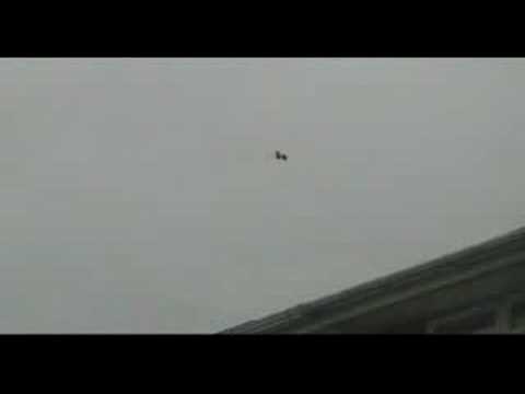 Youtube: UFO captured on film
