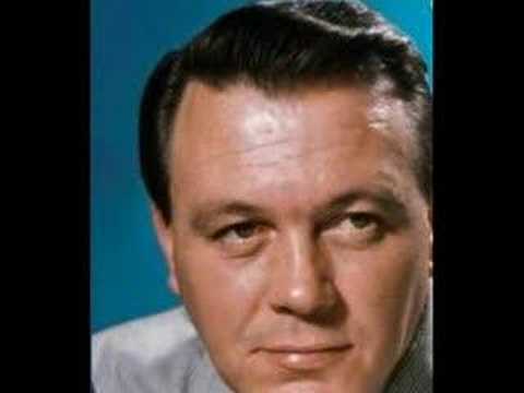 Youtube: Matt Monro - Born Free