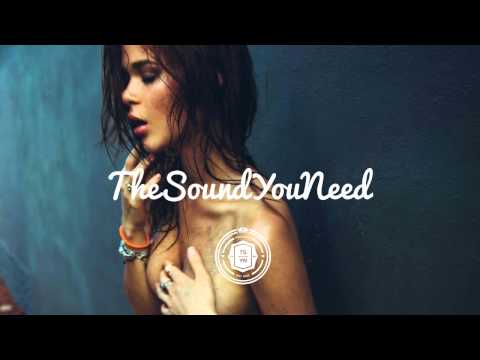 Youtube: Chet Faker - I'm Into You (# Hashtag Remix)