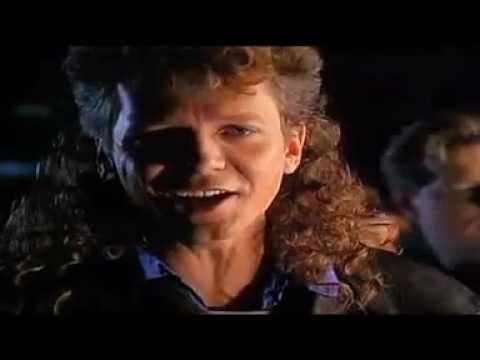 Youtube: ICEHOUSE - Electric Blue