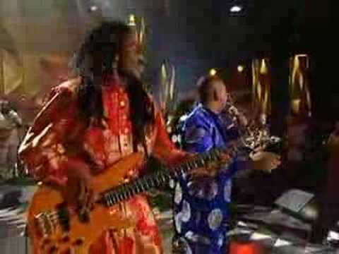 Youtube: Earth, Wind & Fire (3/16) - Lets groove