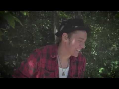 Youtube: Bambägga - Vater sein [Official Video]