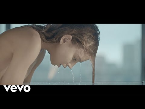 Youtube: Asaf Avidan - Sweet Babylon (Official Video)