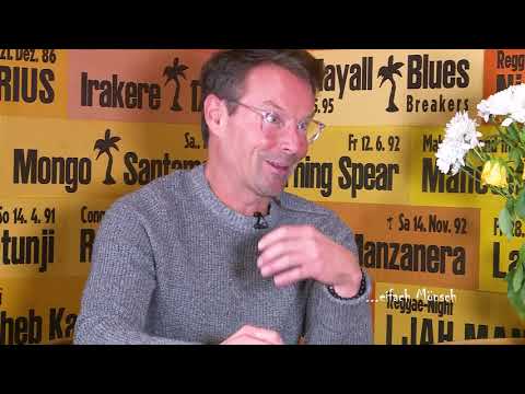 Youtube: Eifach Mönsch: Florian Ast, Mundartsänger, Produzent und Tänzer (17.11.2020)