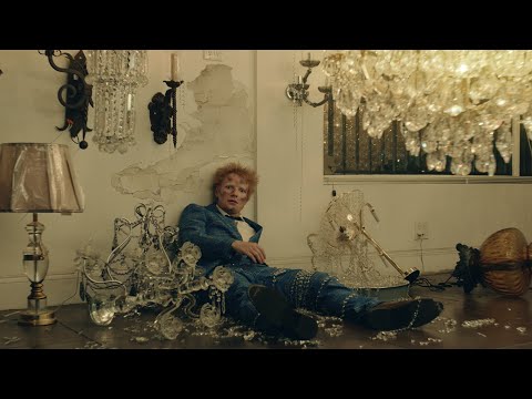 Youtube: Ed Sheeran - Shivers [Official Video]