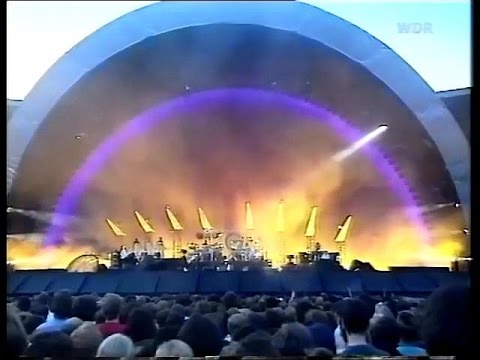 Youtube: Pink Floyd live @ Müngersdorfer Stadion Köln - 02.08.1994 - WDR Aktuelle Stunde