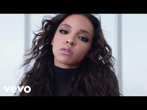 Youtube: Tinashe - Player ft. Chris Brown