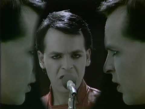 Youtube: Gary Numan - Cars HD