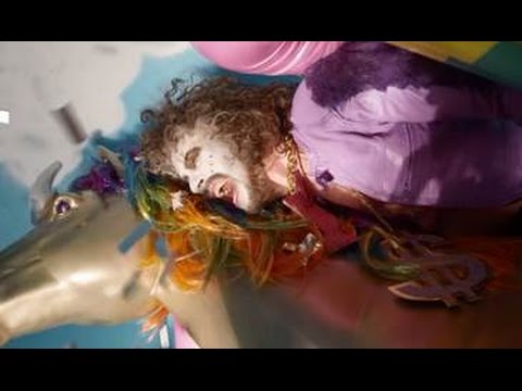 Youtube: The Flaming Lips - There Should Be Unicorns [Official Music Video]