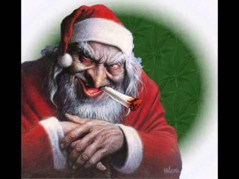 Youtube: Alice Cooper - Santa Claus is coming to town