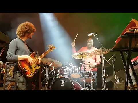 Youtube: Larnell Lewis Drum Solo with Snarky Puppy (breaks kick pedal)