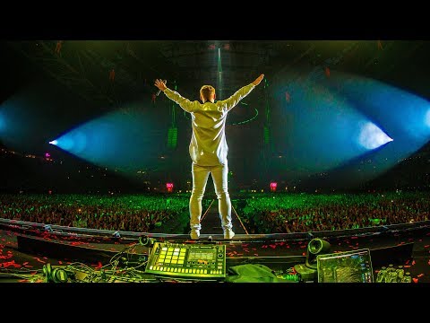 Youtube: Armin van Buuren - My Symphony (The Best Of Armin Only Anthem) [Official Music Video]