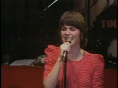 Youtube: Linda Ronstadt - Just One Look (Live)