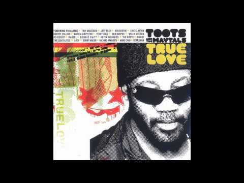 Youtube: Toots and The Maytals - Still is still moving to me (with Willie Nelson)