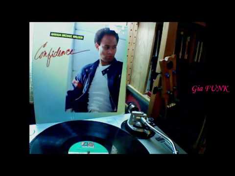 Youtube: NARADA MICHAEL WALDEN - you ought to love me - 1982