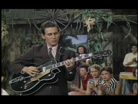 Youtube: Chet Atkins Dark eyes