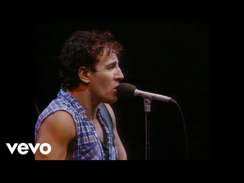 Youtube: Bruce Springsteen - Born to Run (Official Video)