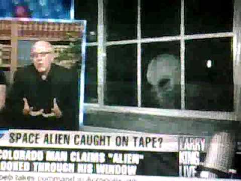 Youtube: LARRY KING .STAN ROMANEK UFO FOOTAGE!!