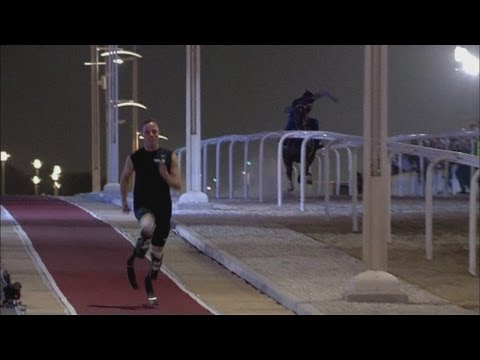 Youtube: Oscar Pistorius races a horse in Qatar