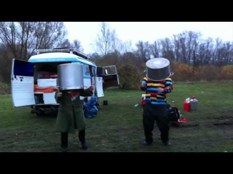 Youtube: Die Castor Catering Crew 2010