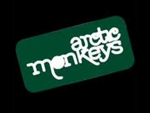 Youtube: Arctic Monkeys-Bet You Look Good On The Dancefloor (clear)