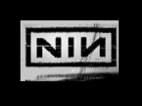 Youtube: Nine Inch Nails - Me I`m Not